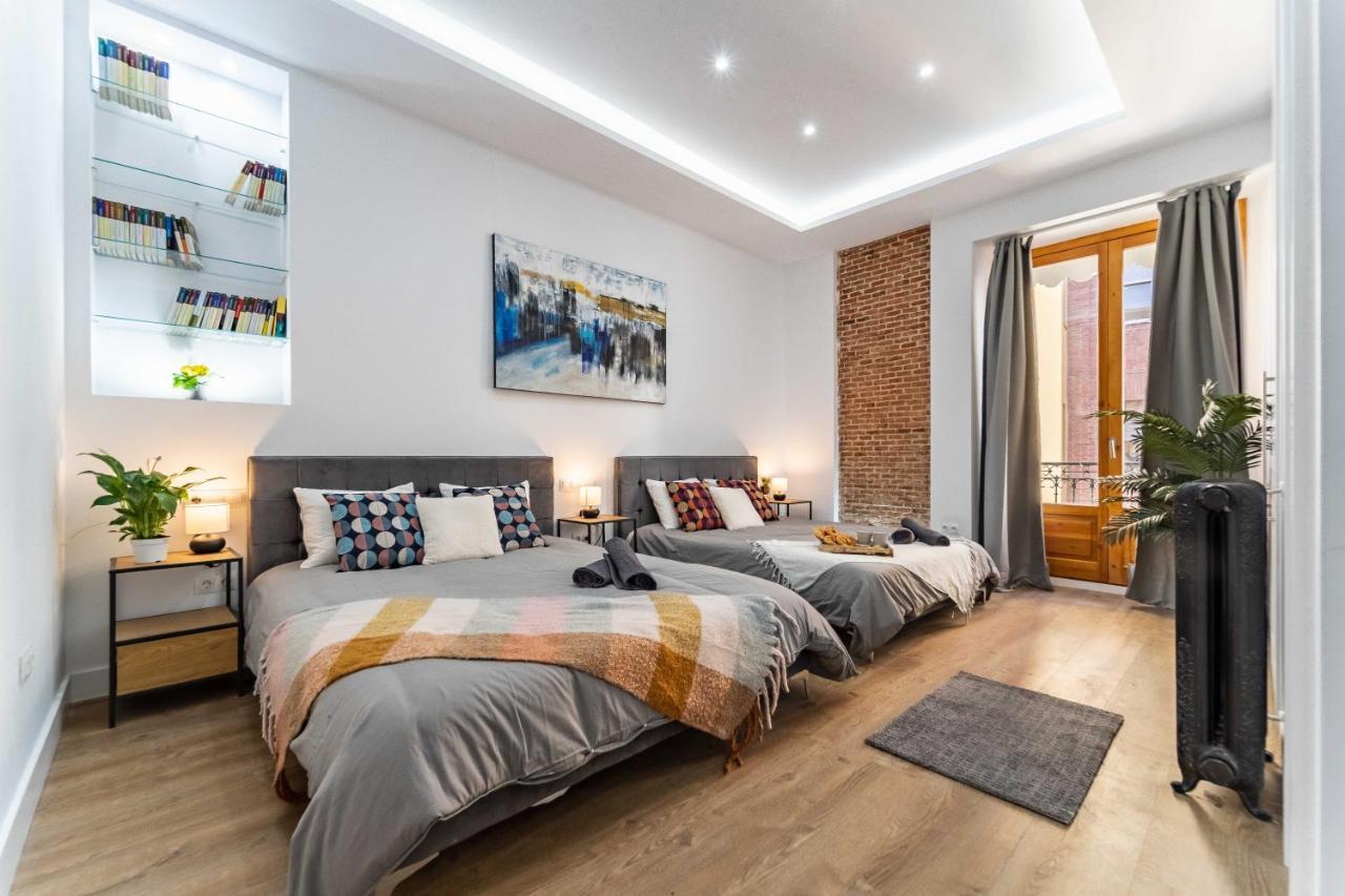 Exclusive Luxury Apartment In Central Мадрид Экстерьер фото