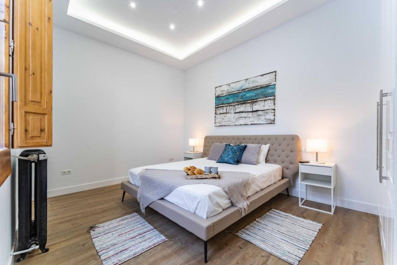 Exclusive Luxury Apartment In Central Мадрид Экстерьер фото